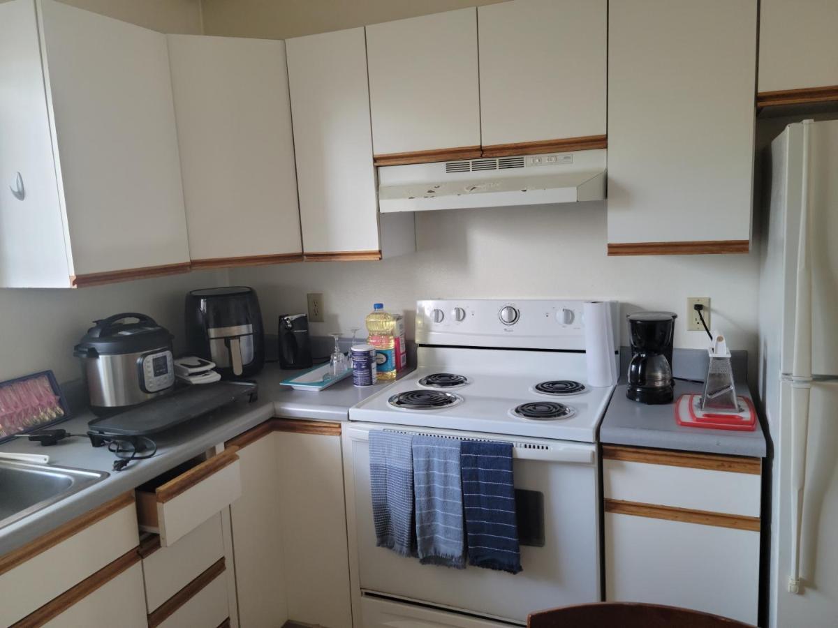 Rjn Apartment Fairbanks Bagian luar foto